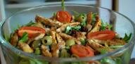 Dietetyczna sałatka z kurczakiem